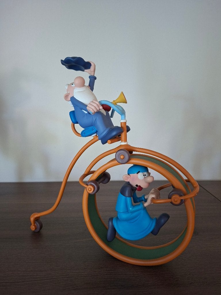 Leblon beeldje Leonardo (en leerling op fiets), Collections, Statues & Figurines, Enlèvement