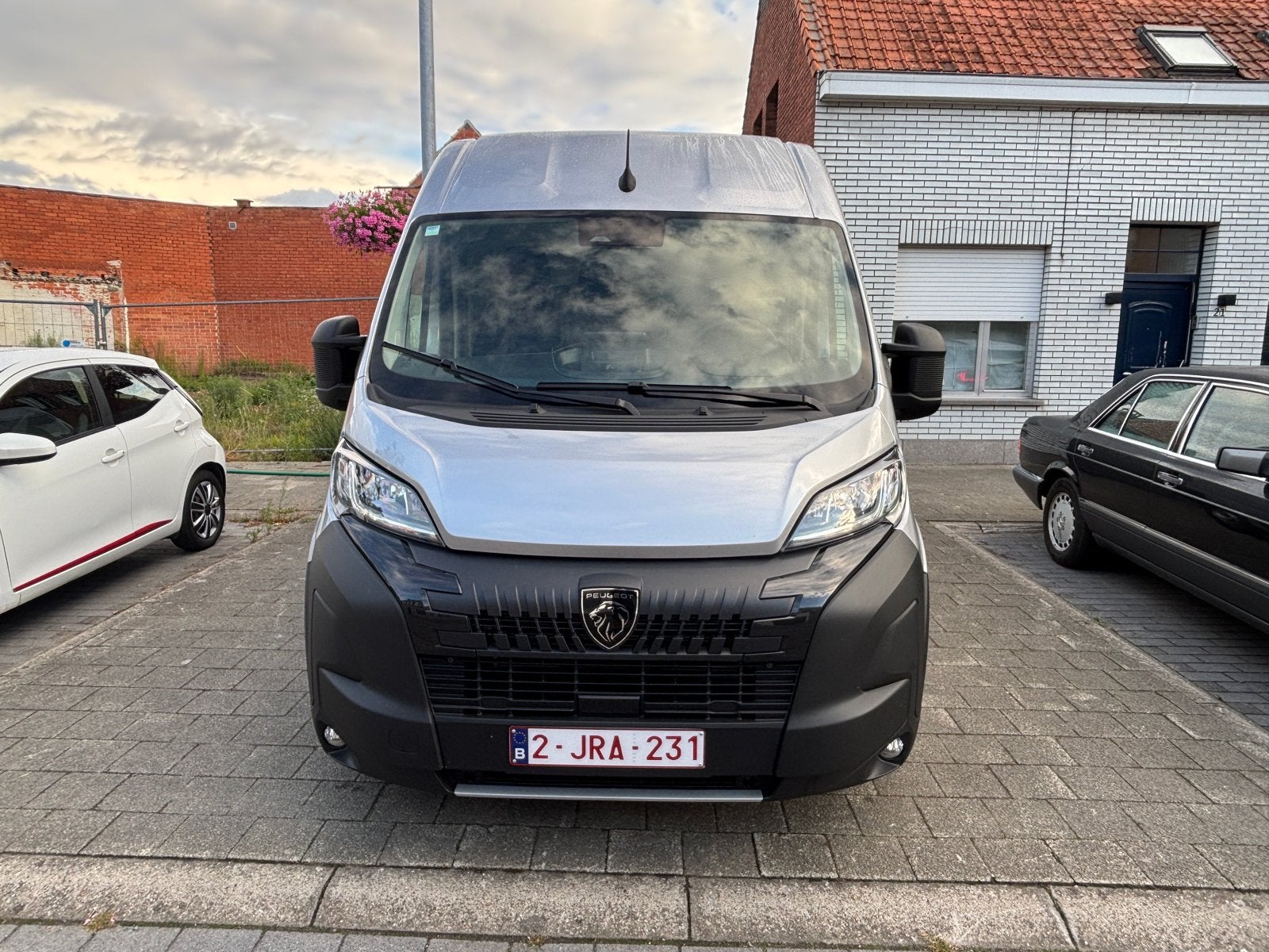Peugeot Boxer L3H2 2025 Euro 6 Airco Camera trekhaak 3Ton, Automaat, 4 deurs, Stof, Euro 6