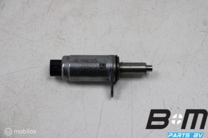 Versteleenheid in cilinderkop VW Golf 7 06E103697L, Utilisé