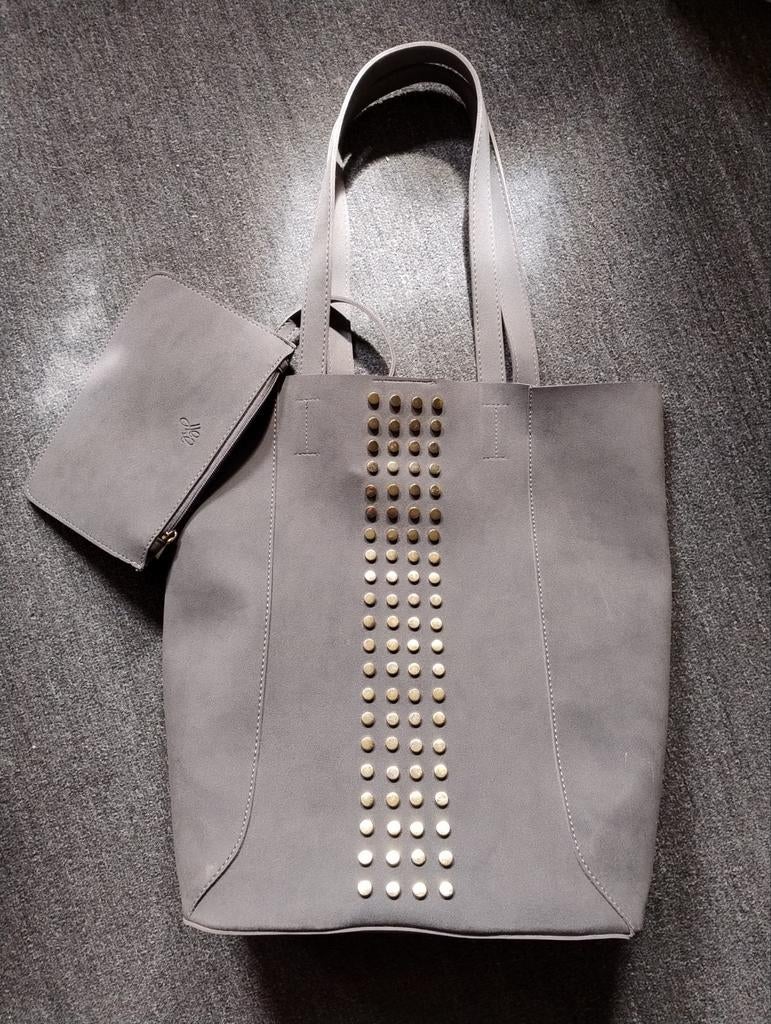 Shopper / damestas met studs inclusief clutch, Handtassen en Accessoires, Tassen | Damestassen, Ophalen, Grijs, Shopper