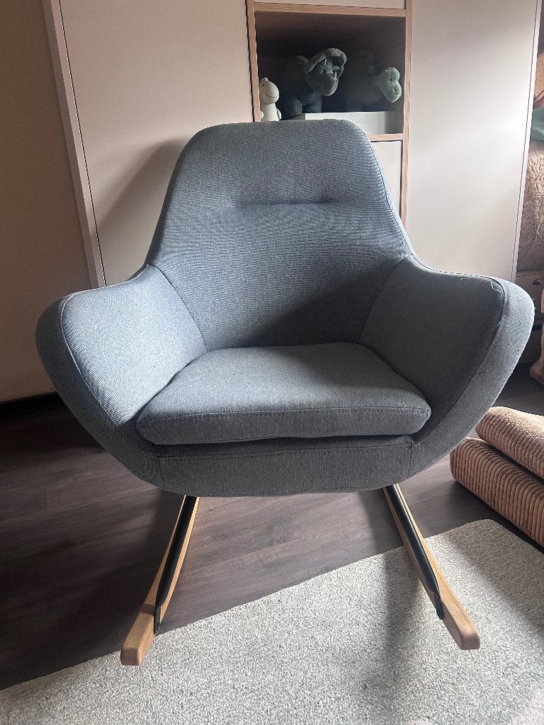 FAUTEUIL À BASCULE JYSK NEBEL, Enlèvement, Utilisé, Bois