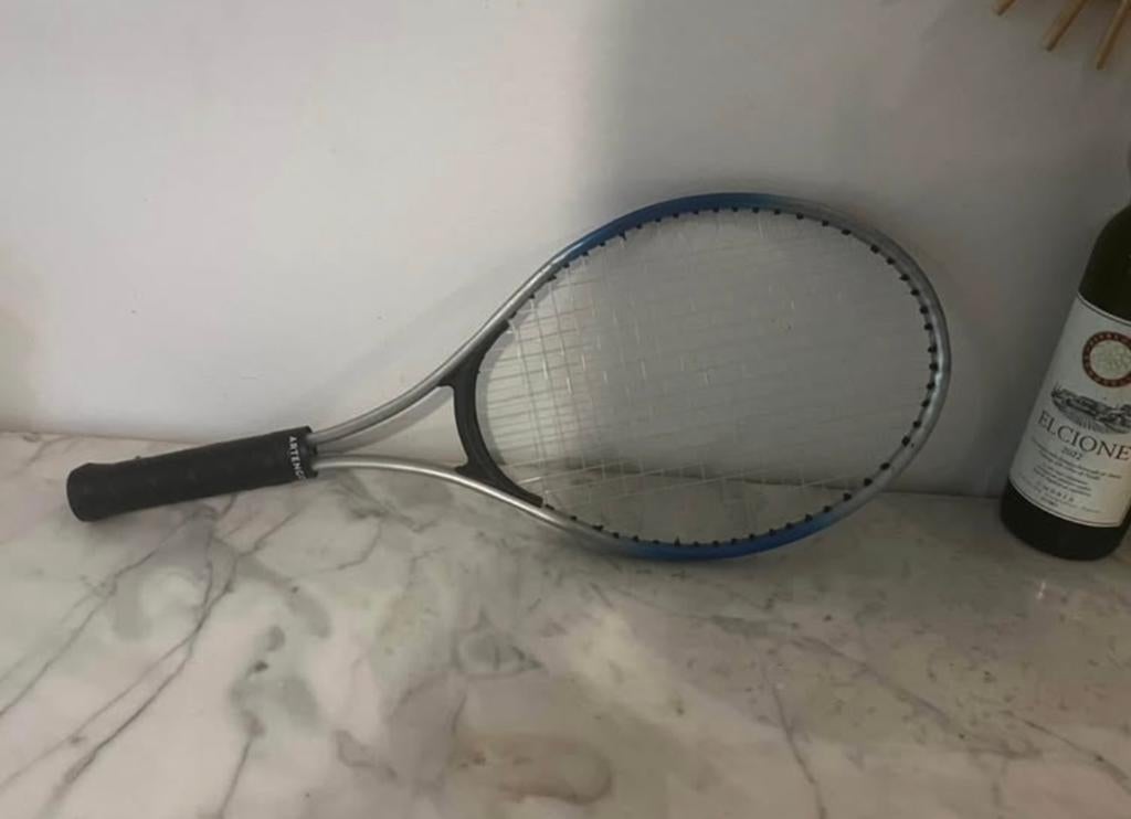 Raquette de tennis décathlon pour enfant 53cm, Sports & Fitness, Autres marques, Raquette, L1, Comme neuf