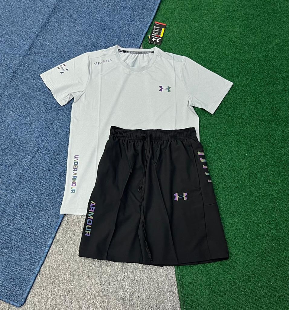 Under armour set(Wit,zwart,blauw,grijs), Enlèvement ou Envoi, Comme neuf, Taille 48/50 (M)