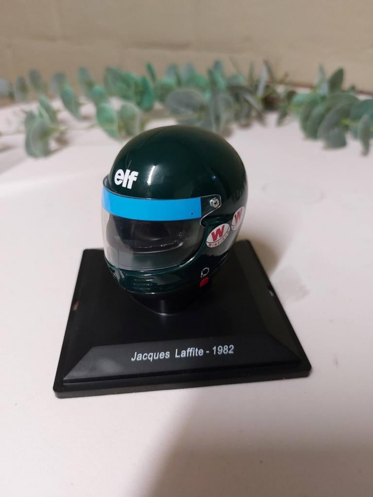 F1 helm Jacques Lafitte 1982, Ophalen of Verzenden