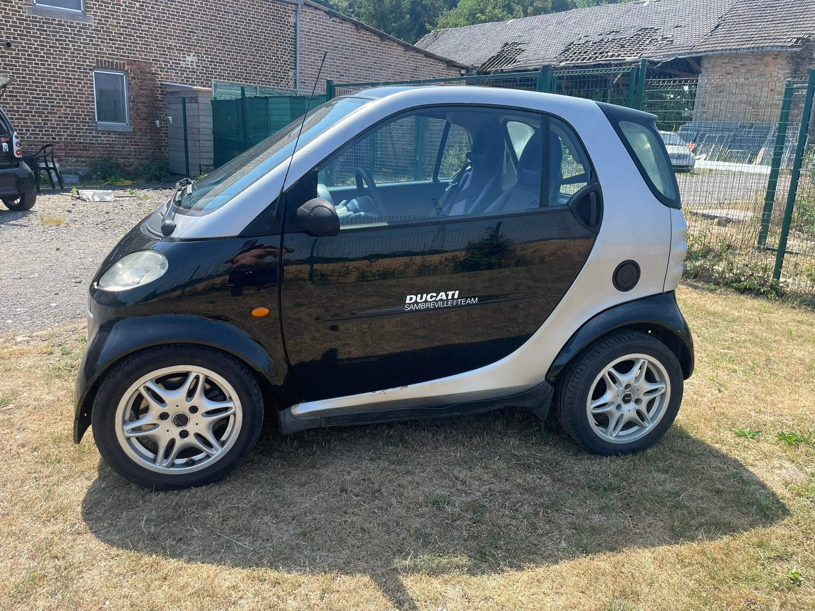 Smart Fortwo diesel, Auto's, Smart, Particulier, ForTwo, Diesel, Euro 3, Overige carrosserie, 2 deurs, Automaat, Zwart, Blauw