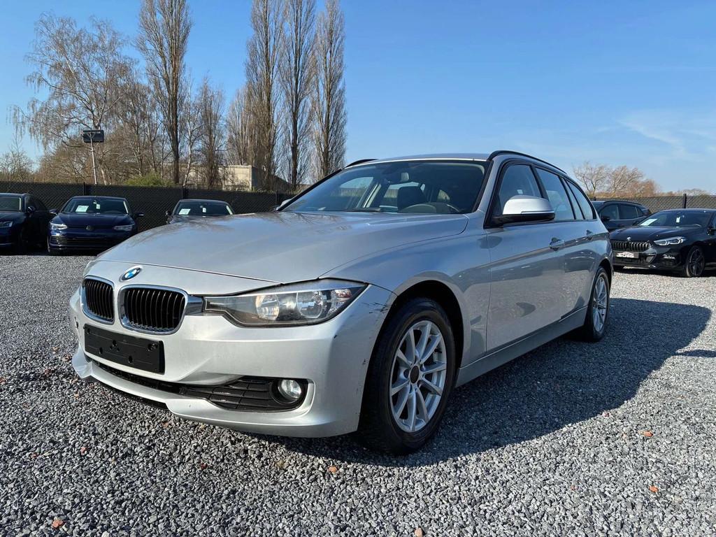 BMW 3 Serie 318 Touring 318 d, Autos, Cuir, Achat, Entreprise, Boîte manuelle