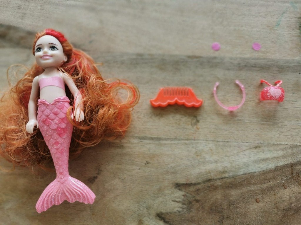 Barbie Chelsea Color Reveal Mermaid, Kinderen en Baby's, Speelgoed | Poppen, Ophalen, Gebruikt, Barbie