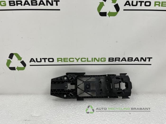 Poignée portière 4portes avant droite d'un Audi A3, Autos : Pièces & Accessoires, -, 3 mois de garantie, Utilisé, -