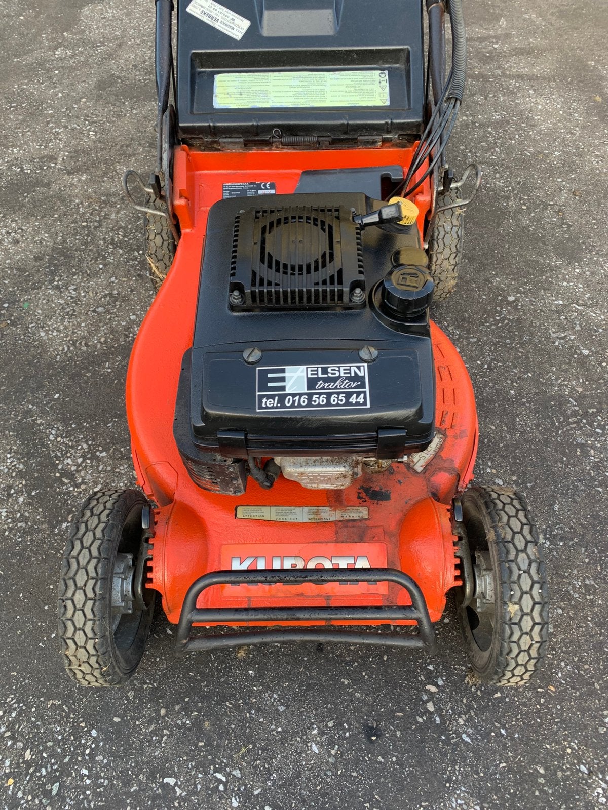 Machine à gazon Kubota Pro avec moteur Kawazaki, Tondeuse rotative, Vitesses, Tondeuses à gazon à essence, Comme neuf