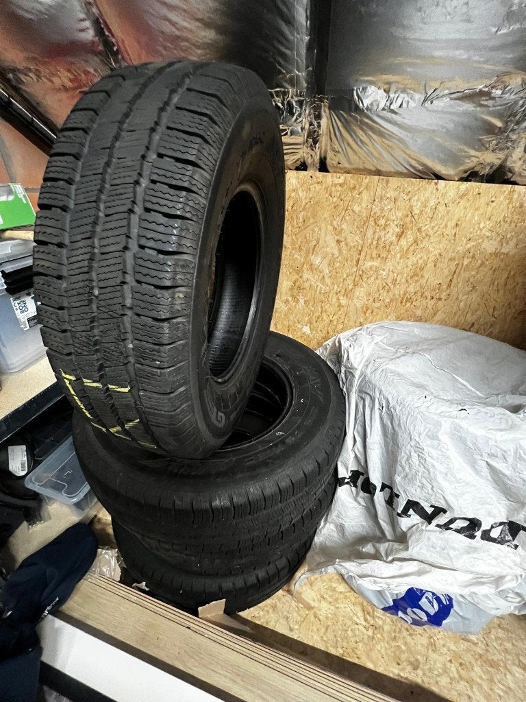 4 winterbanden GT Radial Maxmiler WT2 225/75 R16C, Auto-onderdelen, Ophalen, Bestelwagen, 16 inch, Nieuw