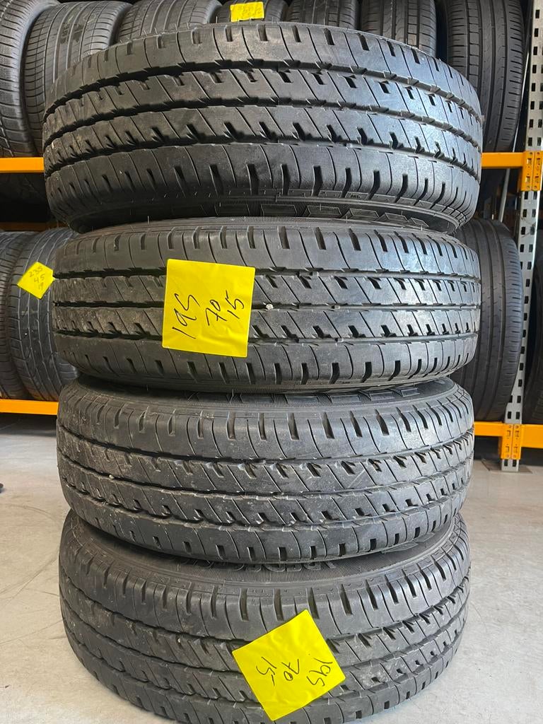 Set / Banden / 195/70/15c(104/102R) Vredestein 195/70/15c, Autos : Pièces & Accessoires, Enlèvement ou Envoi