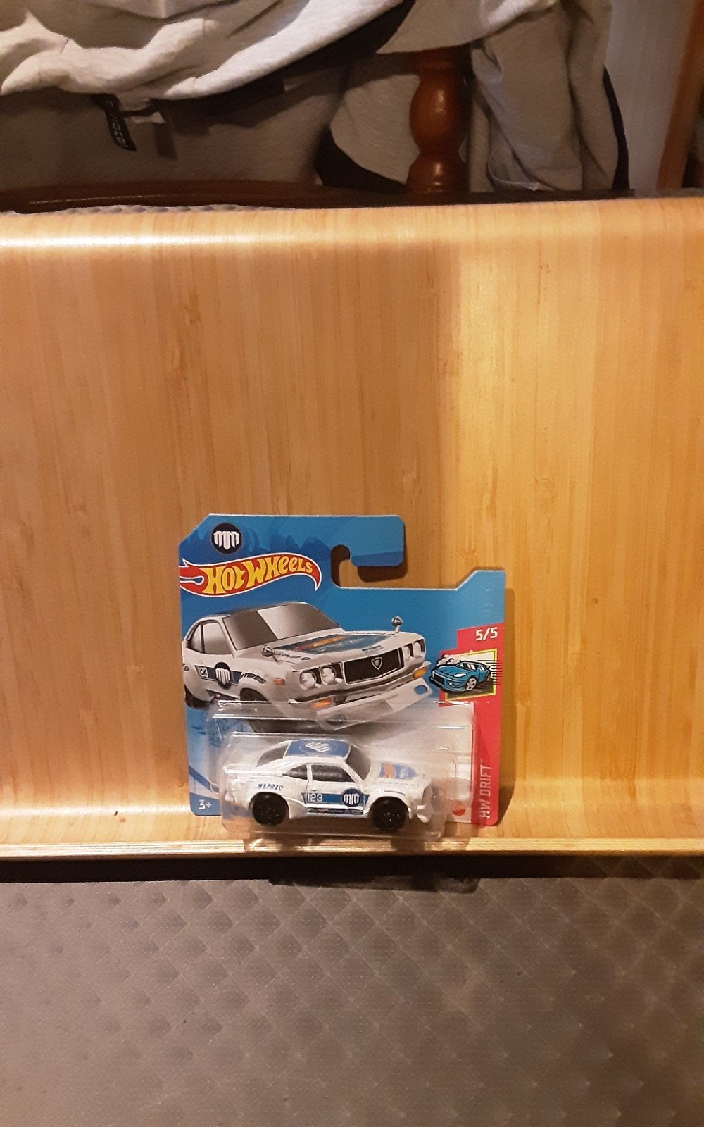 Hot wheels mazda rx 3 miniatuur, Hobby en Vrije tijd, Modelauto's | Overige schalen, Ophalen of Verzenden, Nieuw, Auto