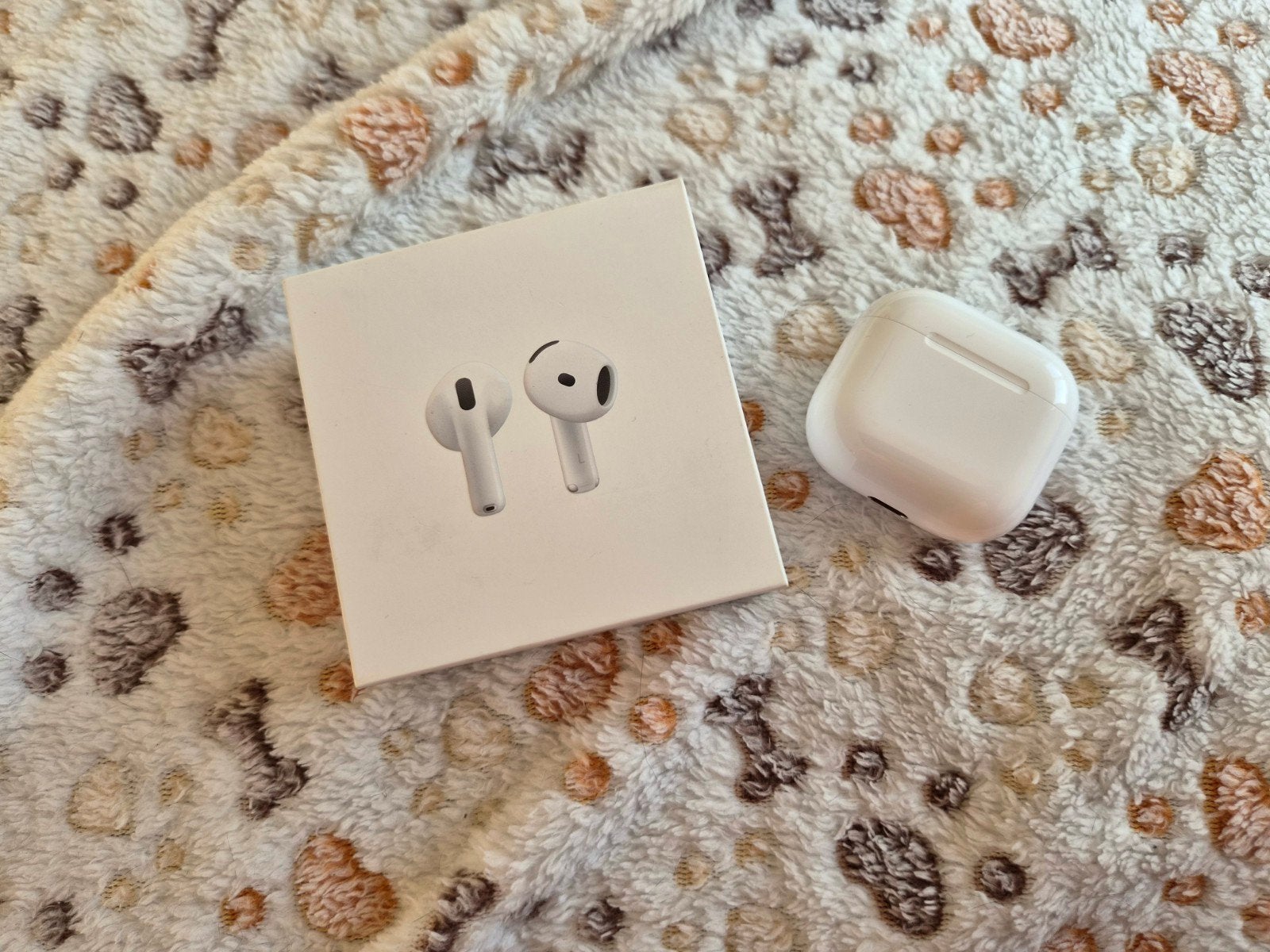 Apple AirPods 4, Ophalen, Zo goed als nieuw, Apple, Wit