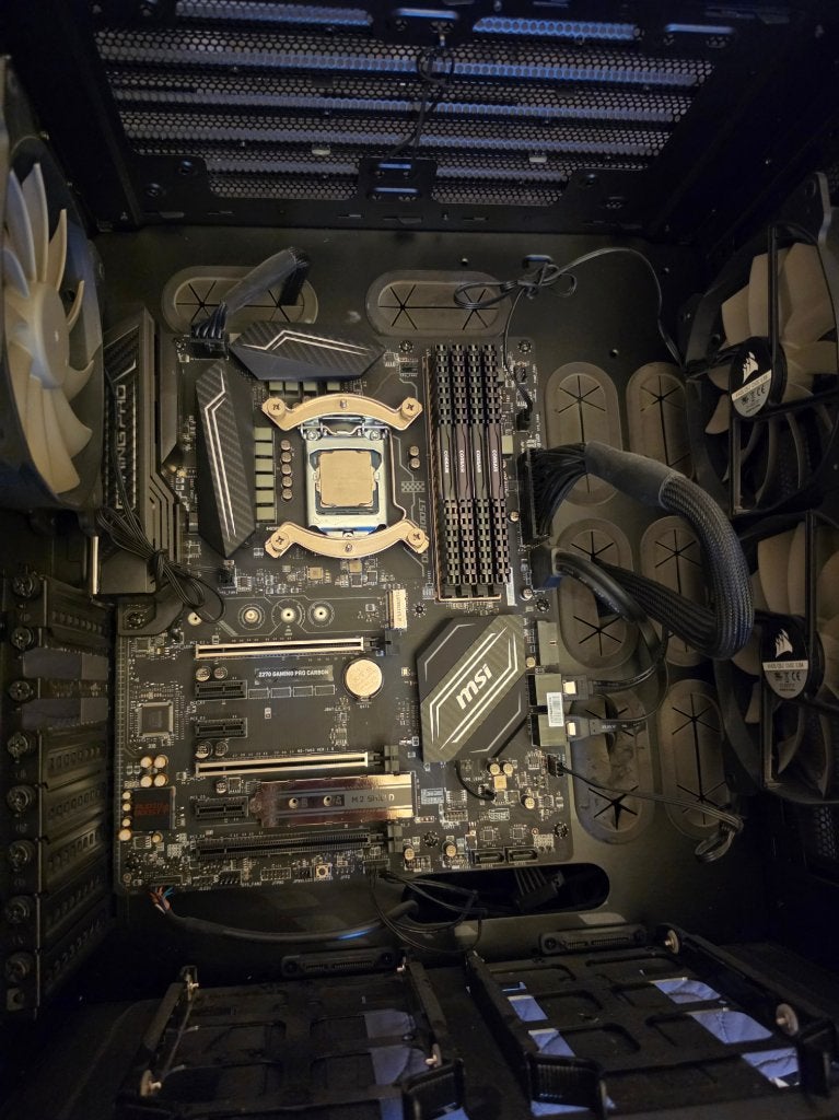 PC Gaming i7-7700K • GTX 1080 Ti 11 Go • 32 Go RAM • Corsair, Computers en Software, Ophalen, 32 GB, Gaming, SSD