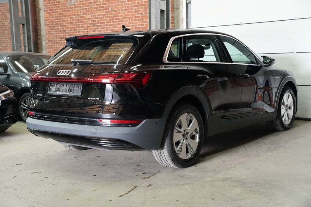 Audi e-tron 50 Quattro Garantie LED Parkeersensor Navi Cruis, Gebruikt, Zwart, Zwart, 5 zetels