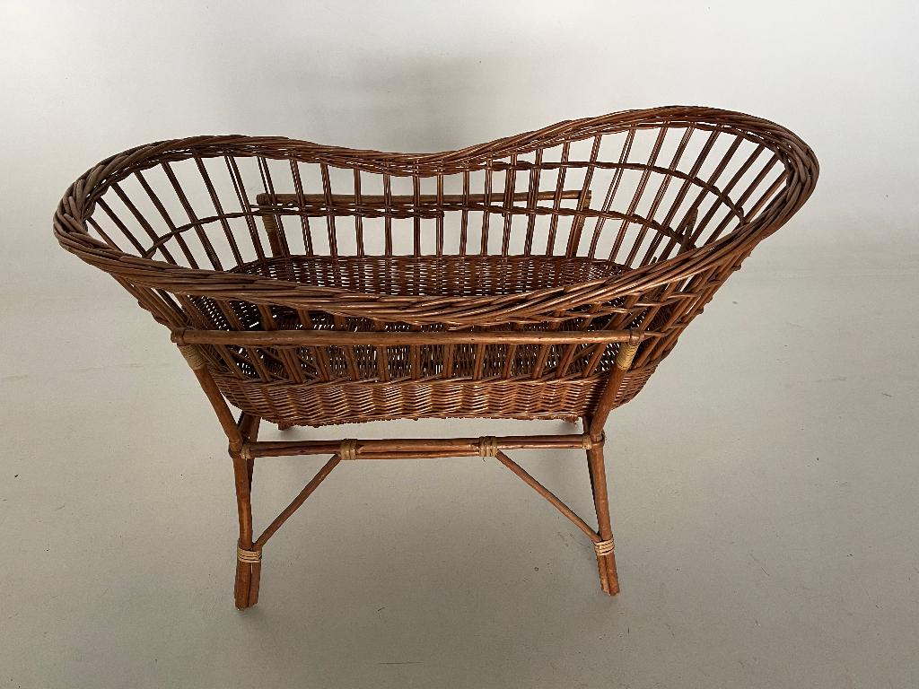 Vintage Rotan wieg jaren 70, Kinderen en Baby's, Ophalen, Zo goed als nieuw, Wieg