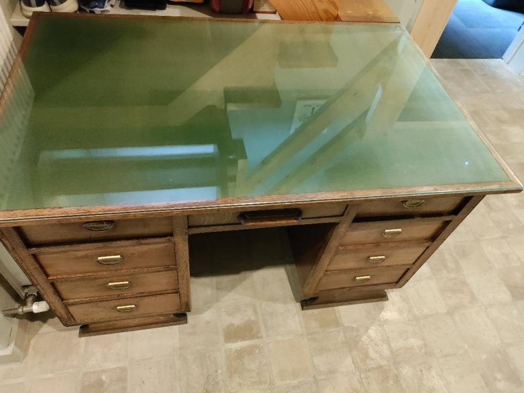 Authentiek vintage bureau in Engelse stijl, Huis en Inrichting, Ophalen, Gebruikt, Secretaire, 84 cm