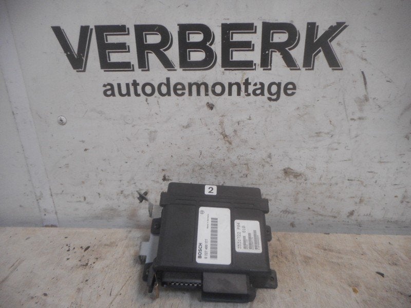 COMPUTER Volvo 940 I Estate (01-1990/10-1998) (0227400177), Robert Bosch AG, Gebruikt, Volvo, Robert-Bosch-Allee 1
74232  Abstatt, DE
