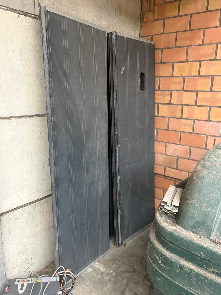 Garage poort, Provincie West-Vlaanderen