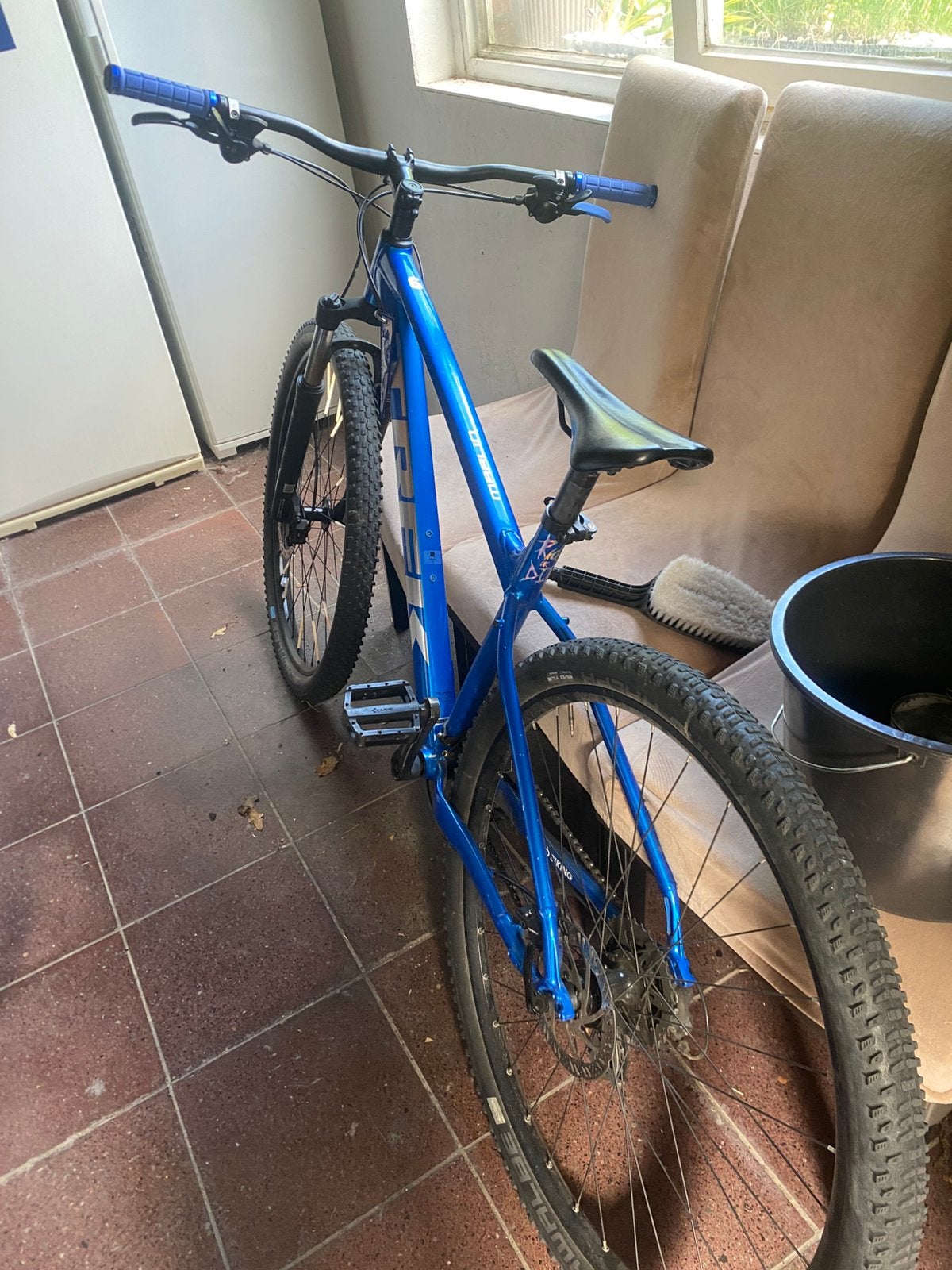 Trek marlin 6 gen 2 wheelie/dirt, Vélos & Vélomoteurs, 24 pouces ou plus, Enlèvement, Utilisé, Frein à disque