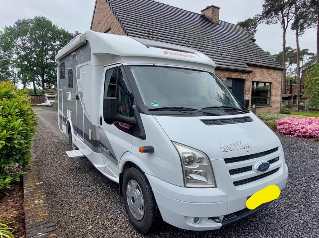 Mobilhome Ford Dethleffs compact 6m met 655kg Laadvermogen, Airbags, Ringverwarming, Ford, Tot en met 2