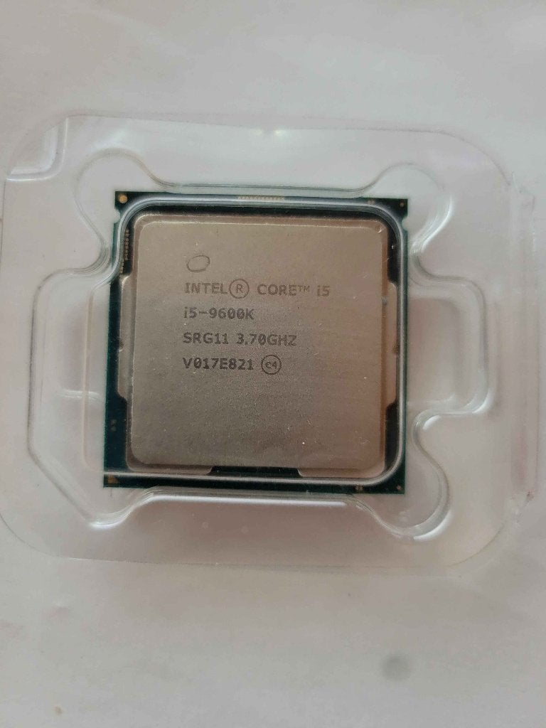 I5 9700K 3.7Ghz, Computers en Software, Processors, 6-core, LGA 1151, Ophalen of Verzenden, Zo goed als nieuw