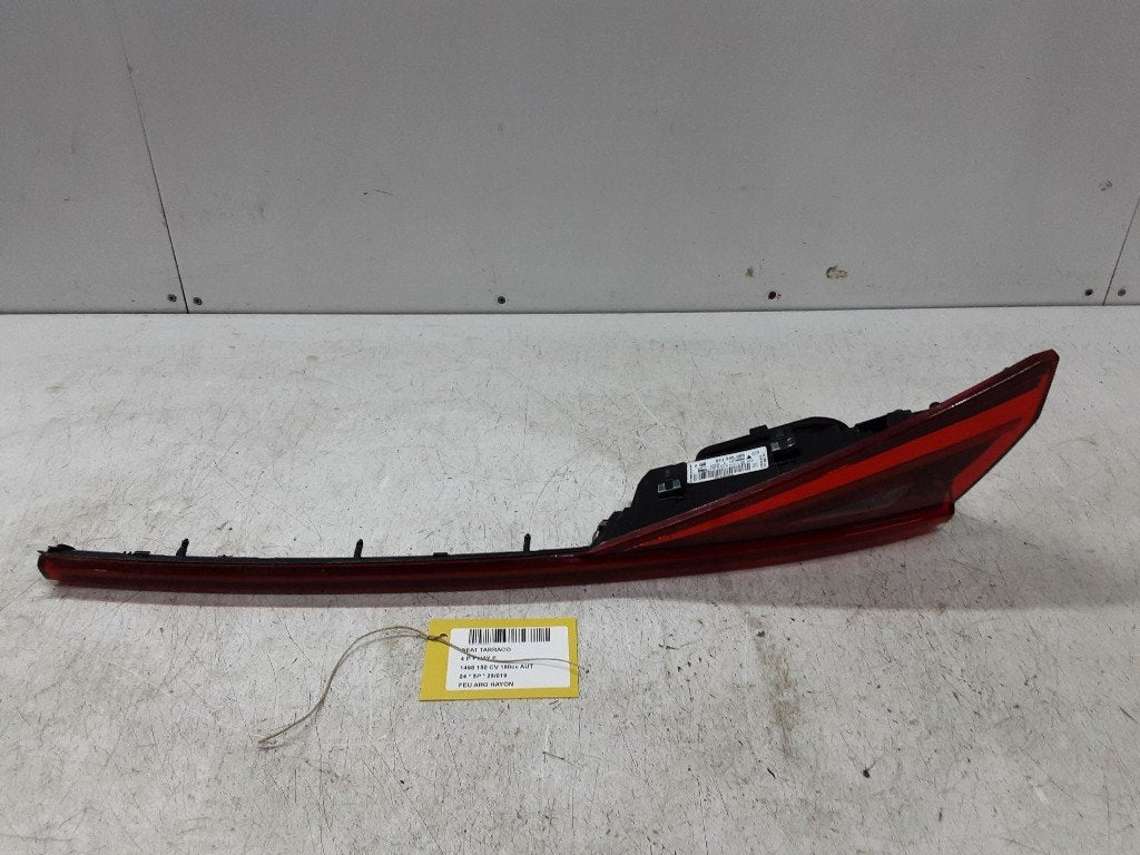 PANNEAU ARRIÈRE GAUCHE AVEC LAMPE Seat Tarraco (5FJ945095), Seat Deutschland GmbH, Service@seat.de, Utilisé, Seat