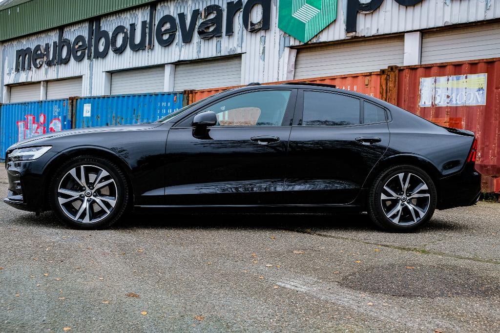Volvo S60 B5 R-Design 250pk OpenDak Camera T5, Auto's, Volvo, 4 deurs, 4 cilinders, S60, Zwart