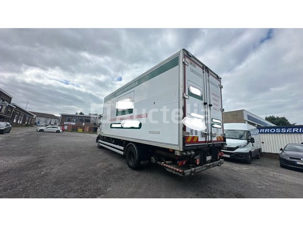 Volvo FLB3C Koelwagen (2019-362,845 km-VIN:YV2T0X1A3KZ126970, Auto's, Overige brandstoffen, Bedrijf, Volvo, Te koop