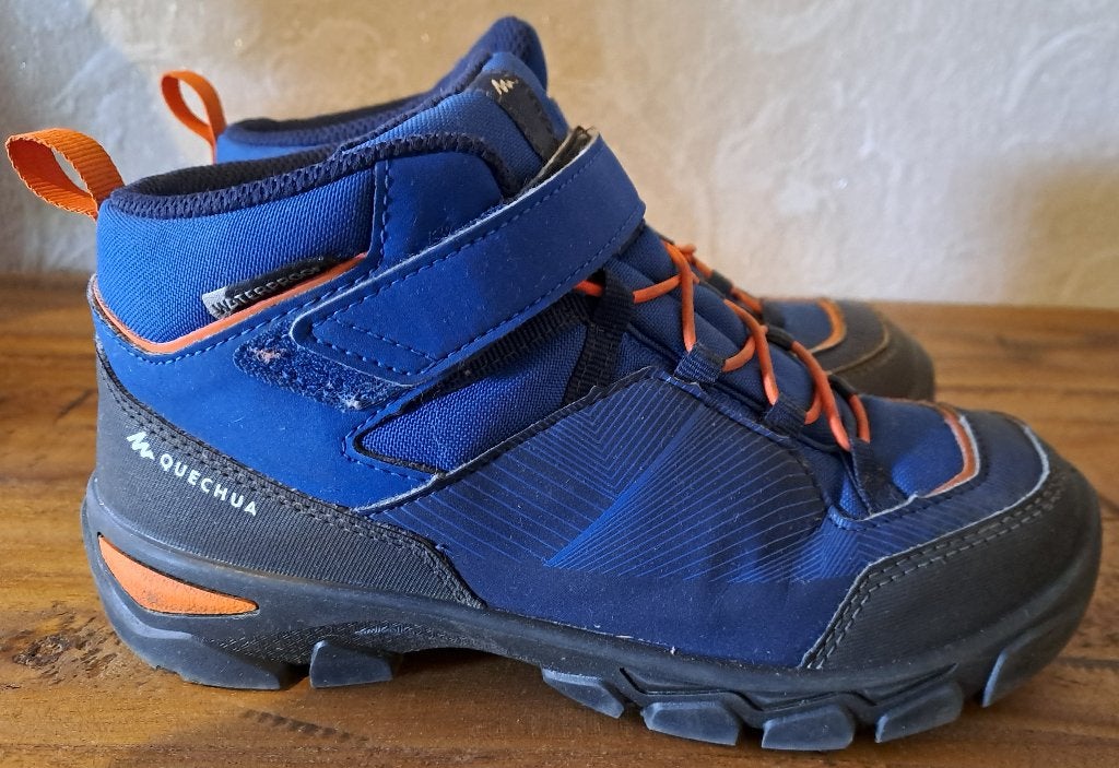 Quechua wandelschoenen maat 34, Kinderen en Baby's, Kinderkleding | Schoenen en Sokken, Gebruikt, Jongen of Meisje, Schoenen, Ophalen of Verzenden