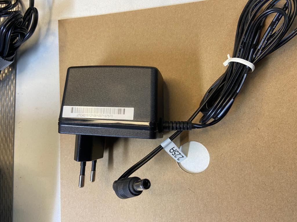 Chargeur la piece 4€, TV, Hi-fi & Vidéo, Enlèvement, Comme neuf