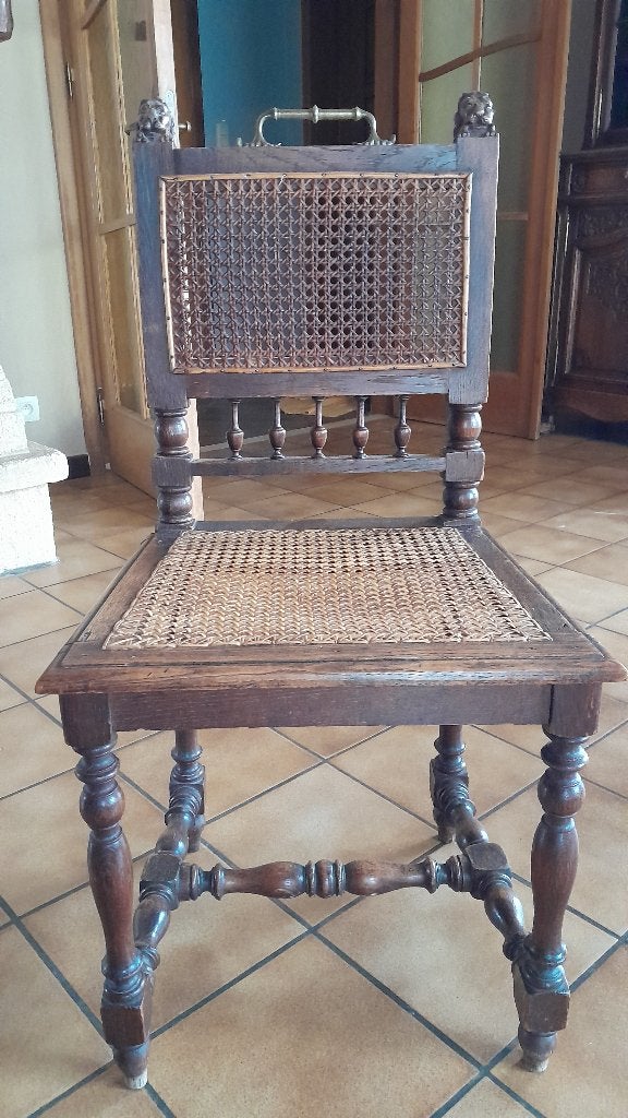 Chaise en chêne et cannage, Enlèvement