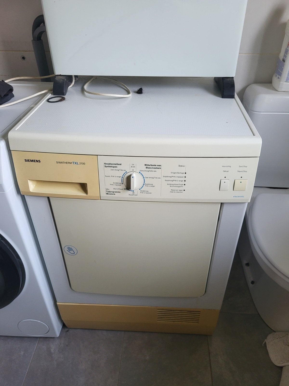 Droogkast siemens, Elektronische apparatuur, Droogkasten, Ophalen