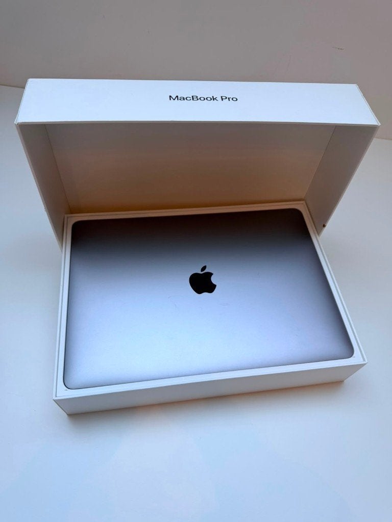 MacBook Pro 15" Retina (2018) - i7 - 16GB - 250GB - Topstaat, Computers en Software, Gebruikt, 256 GB, 2 tot 3 Ghz, 15 inch