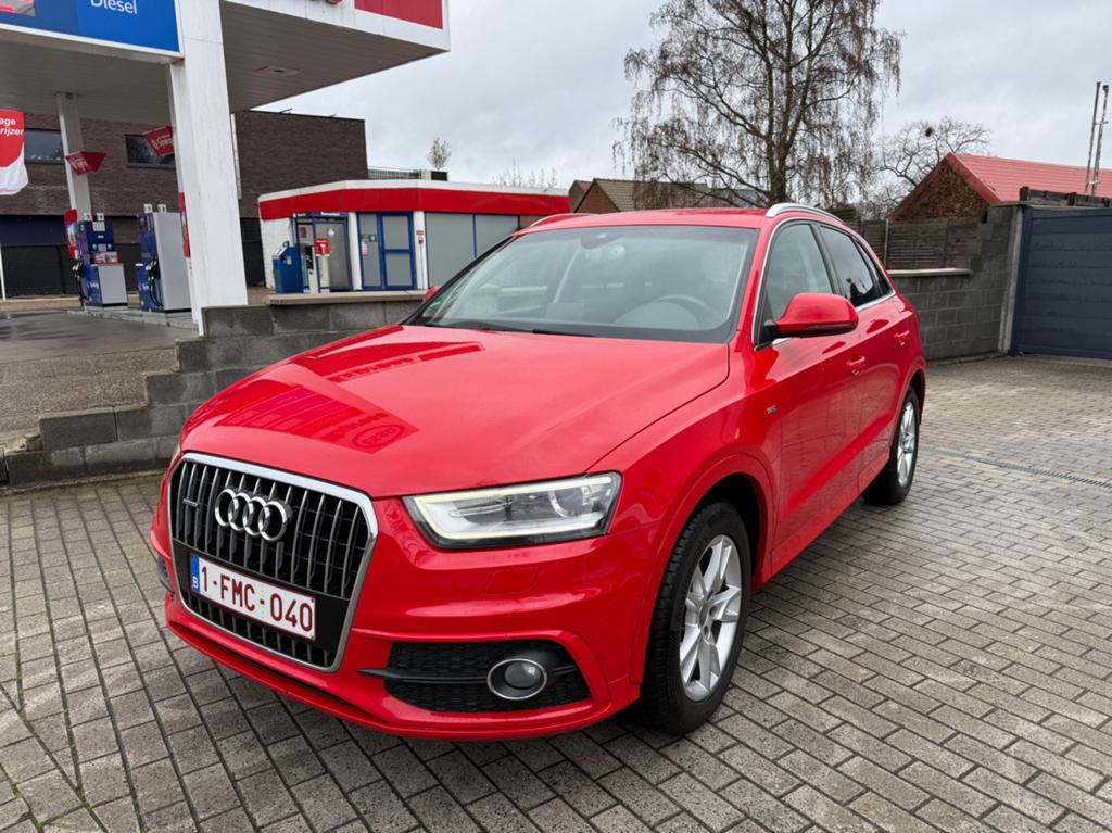 Audi Q3 S-line 2.0TFSI. Quattro 1 eigenaar Automatic, Auto's, Audi, Automaat, 4 cilinders, 1984 cc, Leder