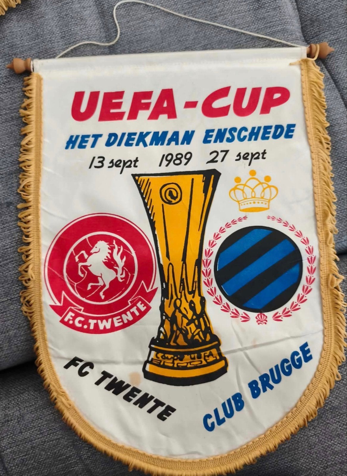 fanion FC Twente - Club Brugge 1989, Enlèvement ou Envoi