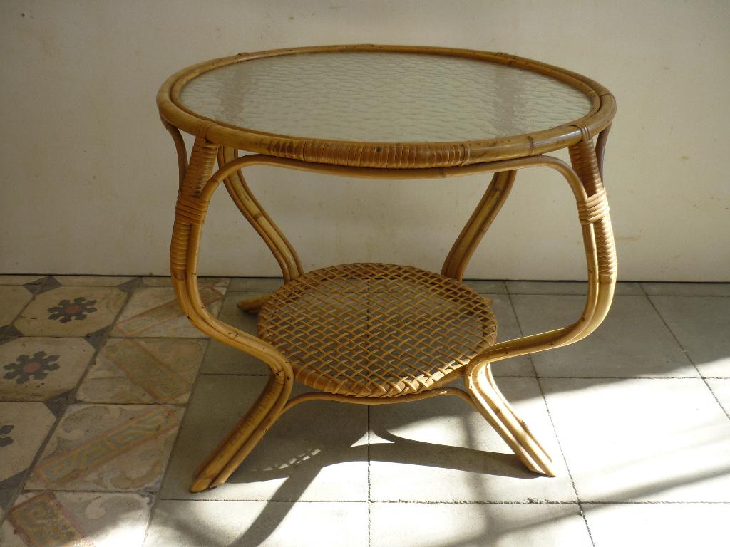 rotan salontafel met glazen blad vintage, Huis en Inrichting, Tafels | Salontafels, Ophalen, Gebruikt, Rotan