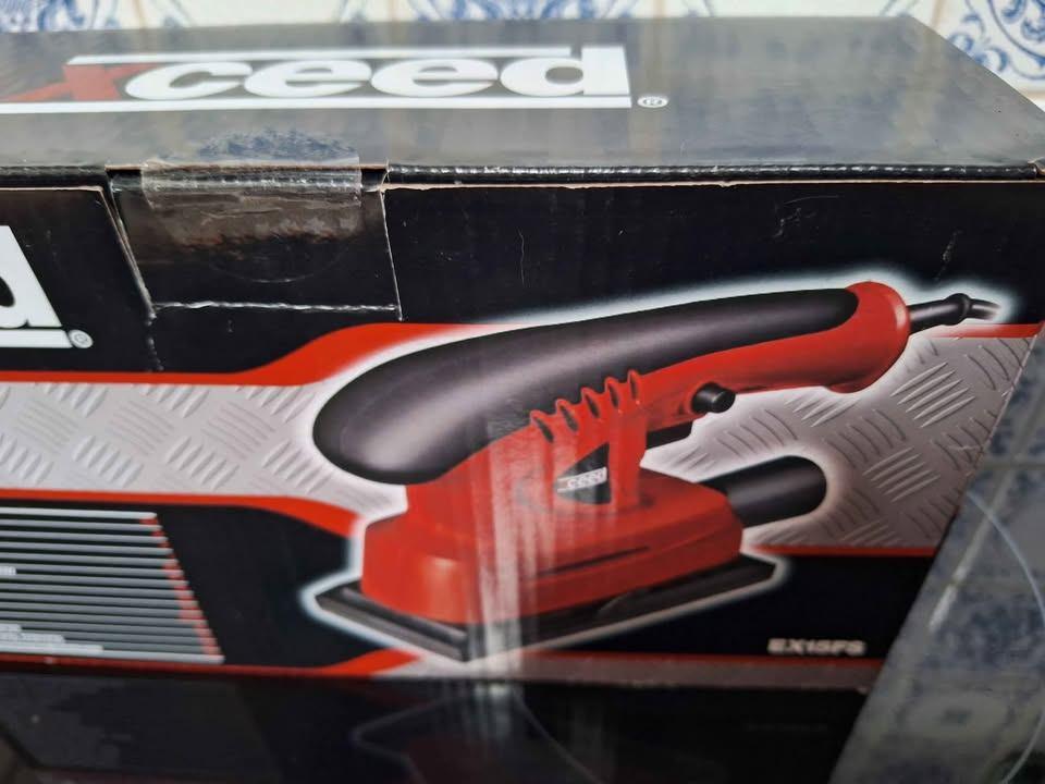 Nieuwe Vlakschuurmachine In gesloten doos * xceeds EX15FS, Doe-het-zelf en Bouw, Gereedschap | Schuurmachines, Ophalen, Nieuw