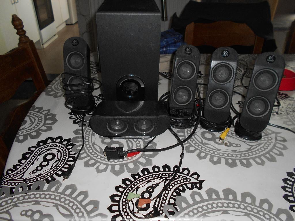 te koop 5 luitspreekers  logitech, Ophalen, Gebruikt, Audiokanaal 5.1, Logitech