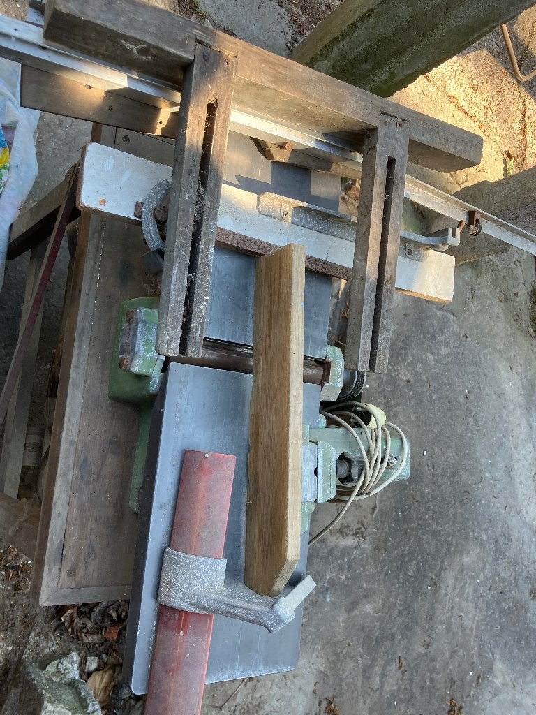 Antieke zaagtafel + vandiktebank, Enlèvement, Utilisé, Électrique