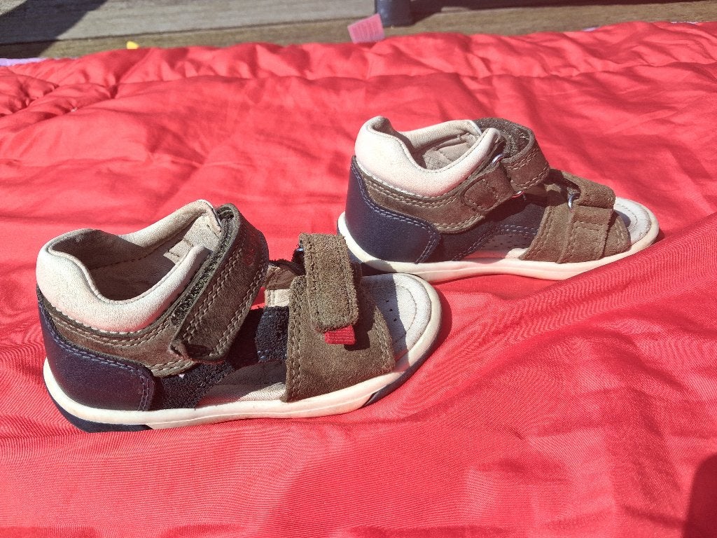 Sandalen Geox, maat 22, Enfants & Bébés, Vêtements de bébé | Chaussures & Chaussettes, Utilisé, Garçon ou Fille, Autres types