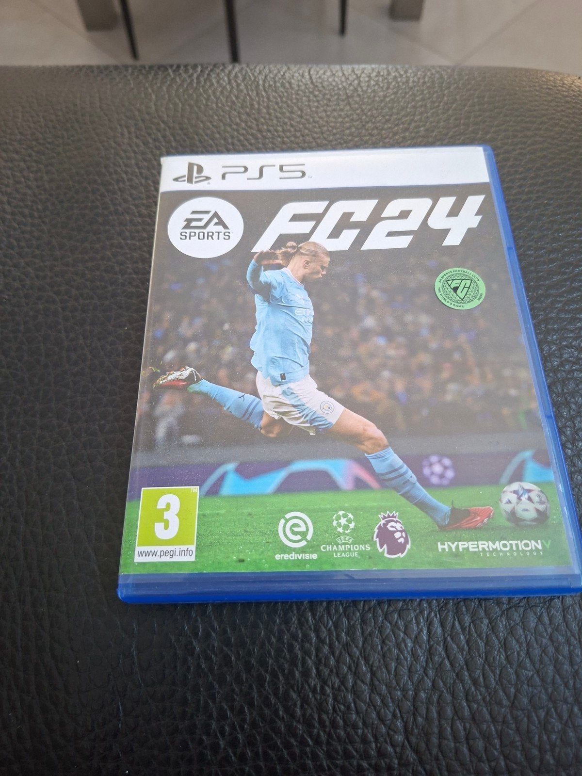 EA SPORTS FC 24, Enlèvement ou Envoi, Simulation, À partir de 18 ans