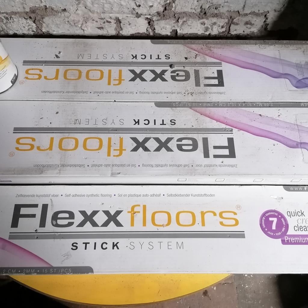 Flexx floors, Zelfklevende vloerdelen, kleur grijs eiken,, Ophalen, Laminaat