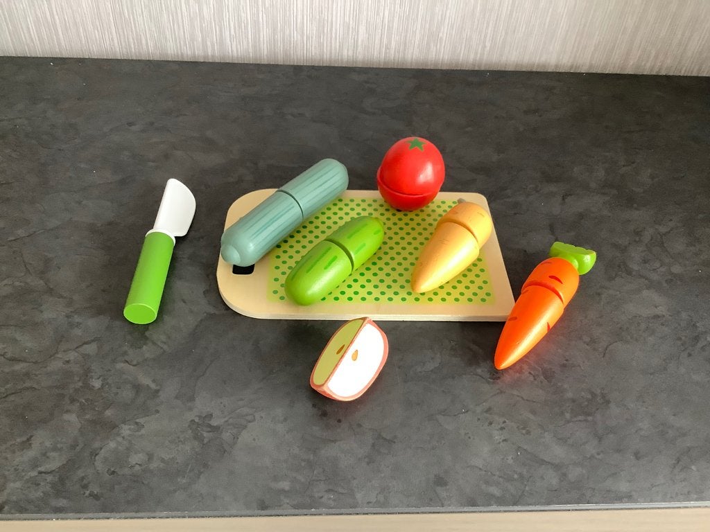 Houten speelgoed snijplank met attributen, Ophalen of Verzenden, Zo goed als nieuw, Hout, Speelkeuken