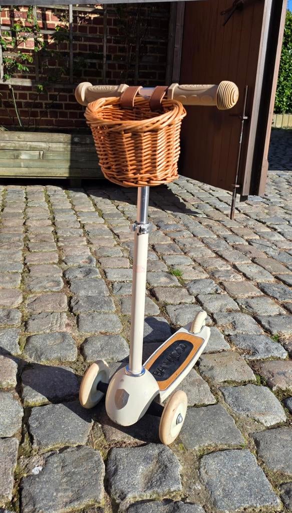 Step Banwood, Fietsen en Brommers, Ophalen