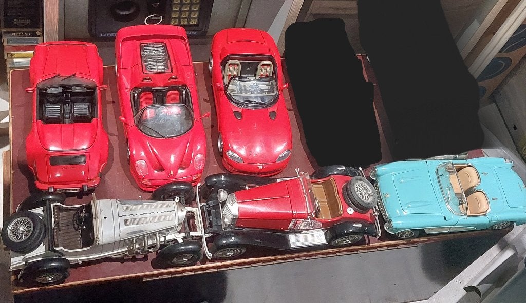 lot modelauto's schaal 1/18, Ophalen, Zo goed als nieuw, Auto, Maisto