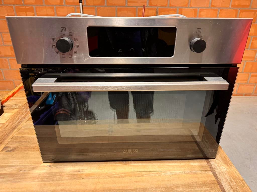 Zanussi microgolfoven, Elektronische apparatuur, Microgolfovens, Ophalen, Zo goed als nieuw, Microgolfoven