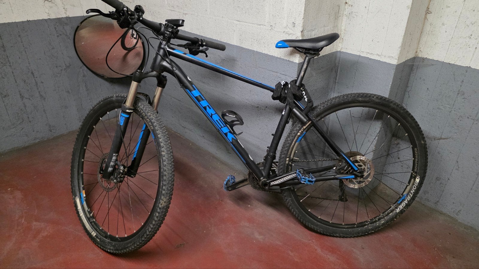 Trek Superfly 5, Enlèvement, Trek