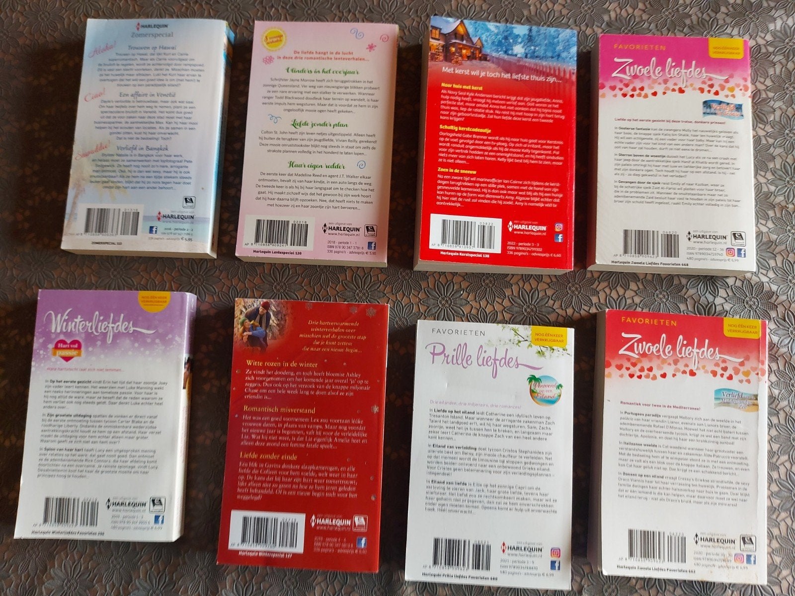 12 leesboeken edities Harlequin en 1 Candlelight, Enlèvement ou Envoi