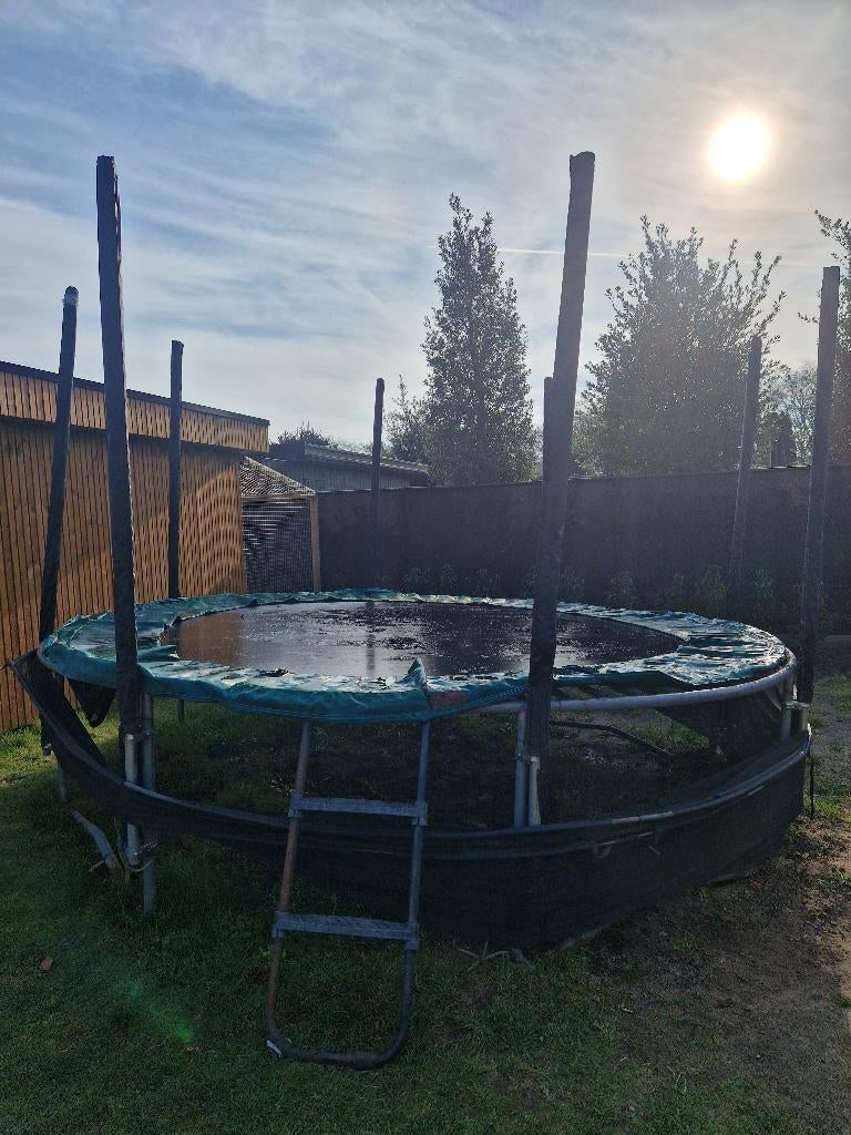 Berg Favorit trampoline groen 3,80 m, Enlèvement, Utilisé